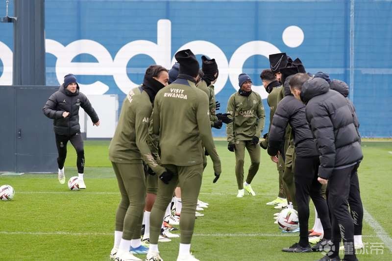 爱游戏APP-关于巴特勒意外战胜巴黎圣日耳曼，出色发挥引爆全场！赛场气氛高涨的信息