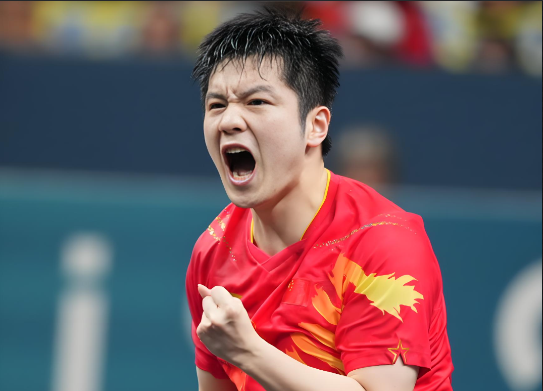 爱游戏-莱万多夫斯基重返赛场，出色发挥首场状态出色，巴塞罗那观众沸腾！引发球迷热议的简单介绍