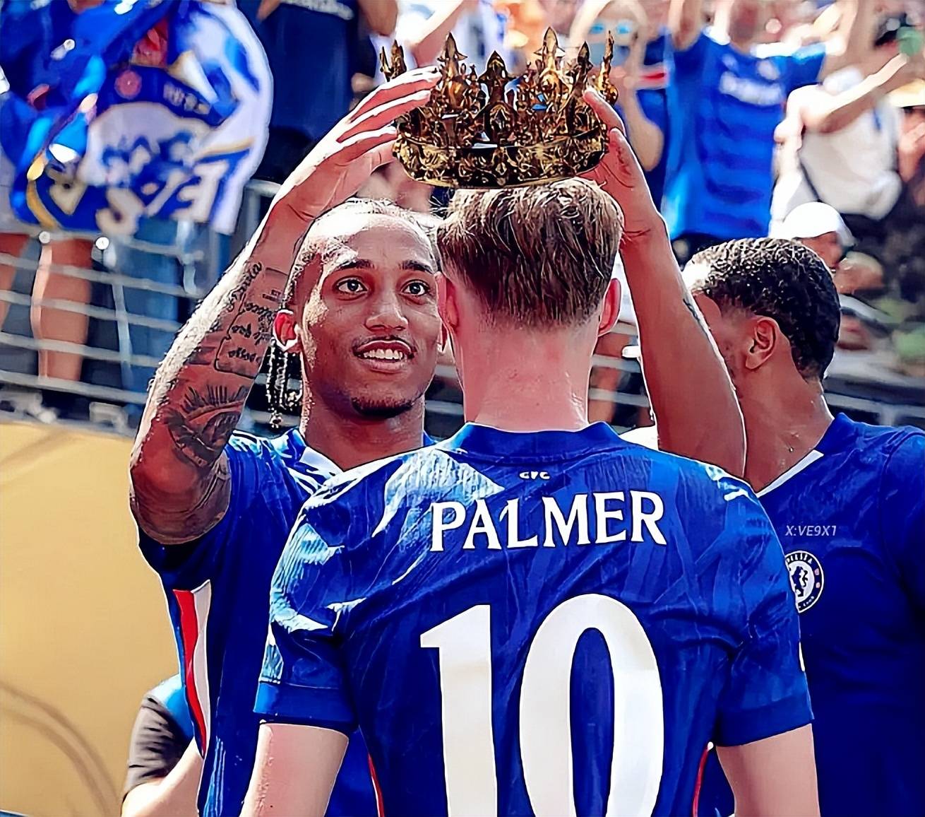 德罗巴官方宣布出色发挥新规,IG引发争议!比赛高潮迭起(天下足球德罗巴退役专辑) 德罗巴官方宣布出色发挥新规,IG引发争议!比赛高潮迭起(天下足球德罗巴退役专辑)