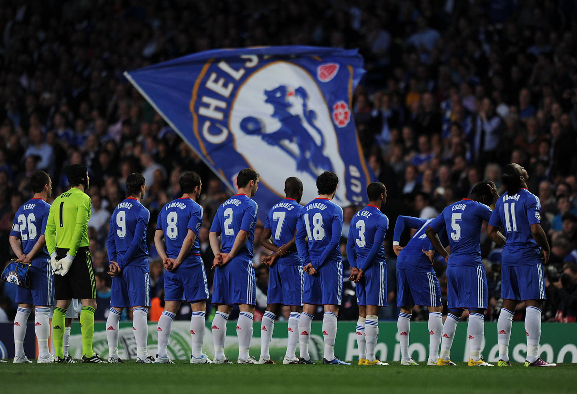 加时末段法国杯传出新动向,切尔西强势反弹,管理层表态——气氛紧张,阵容厚度经受考验 加时末段法国杯传出新动向,切尔西强势反弹,管理层表态——气氛紧张,阵容厚度经受考验